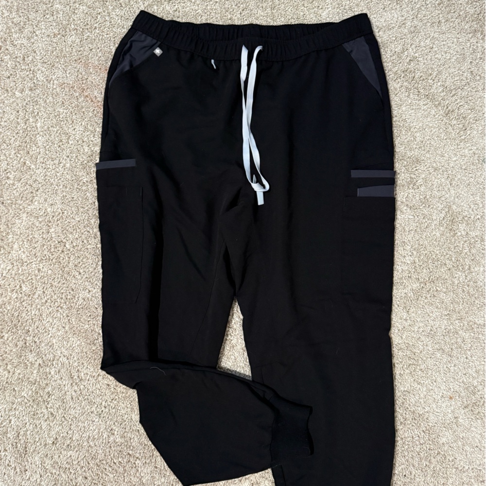 Figs Mens Black Joggers with Drawstring